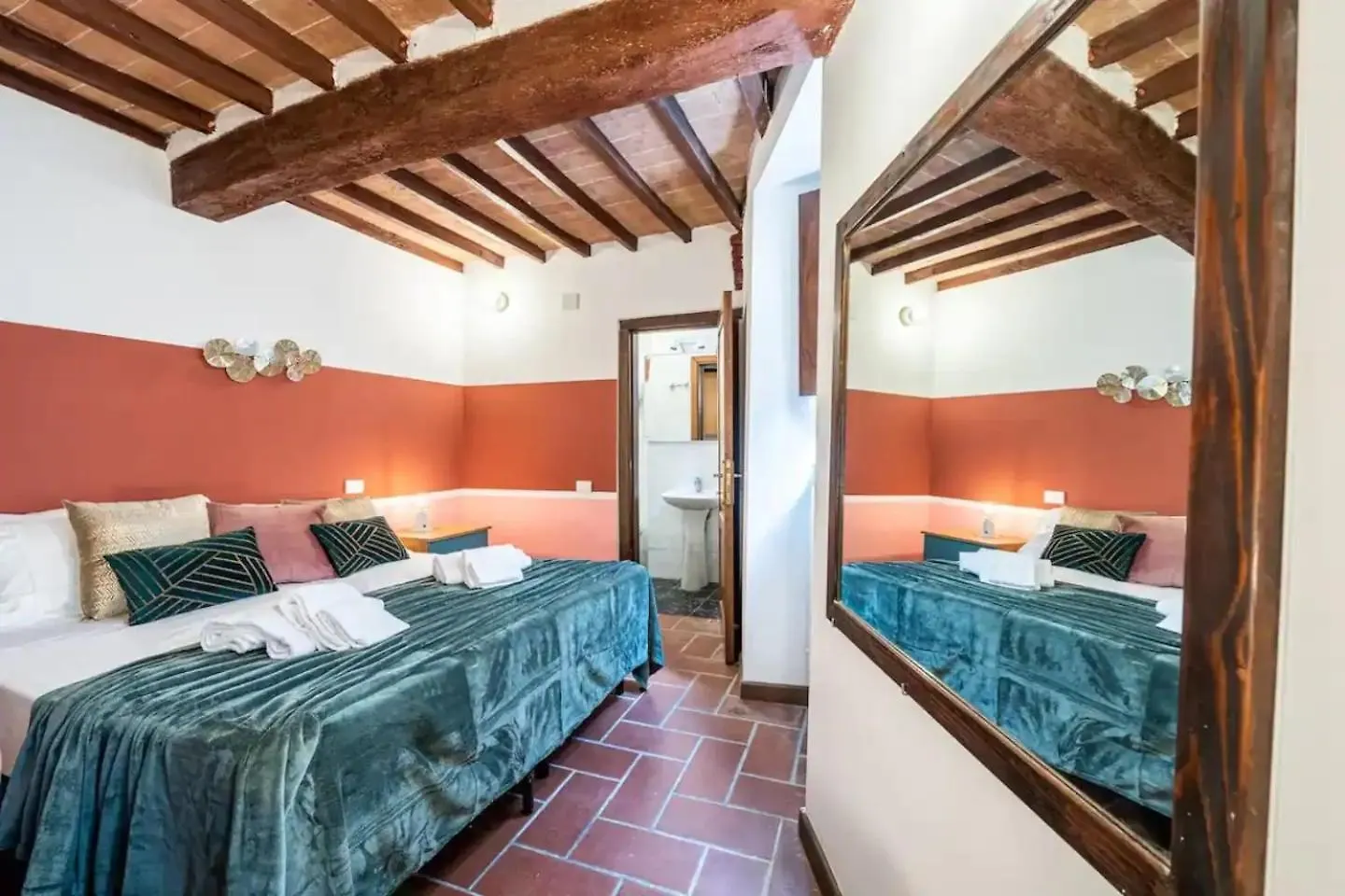 Wave House Apartment Siena Italy